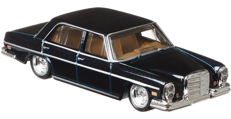 Hot Wheels - Véhicule '72 Mercedes Benz 280