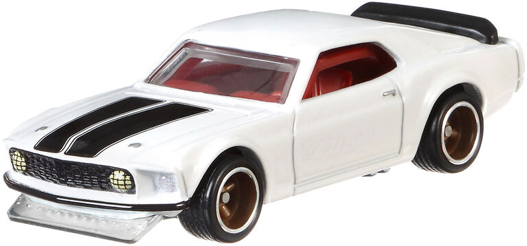 Hot Wheels Ford Mustang Boss 302 Vehicle