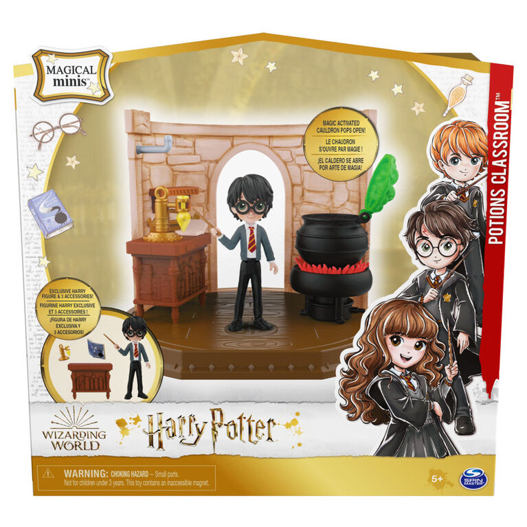 Wizarding World Harry Potter, Magical Minis Potions Classroom with Exclusive Harry Potter Figure and Accessories