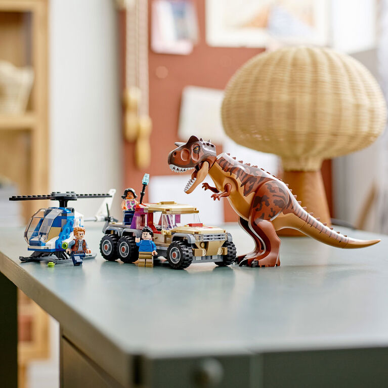 LEGO Jurassic World Carnotaurus Dinosaur Chase 76941 (240 pieces)
