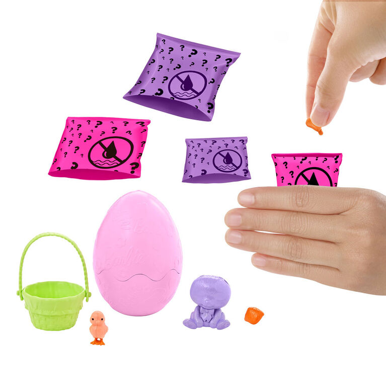 Barbie Color Reveal Pet Set in Easter Egg Case with 5 Surprises