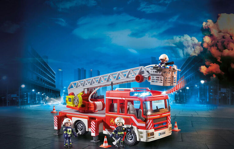 Playmobil - Camion de pompiers avec échelle pivotante