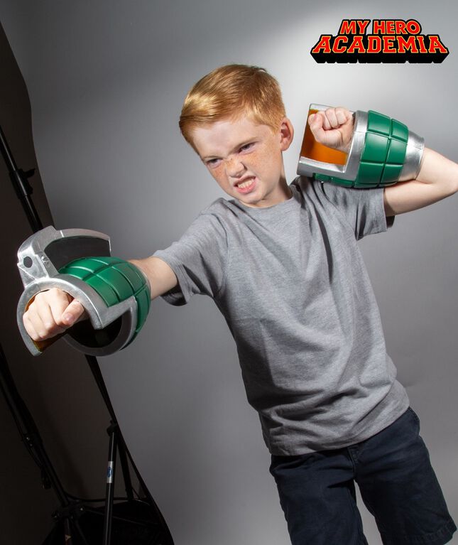 My Hero Academia: Katsuki Bakugo Grenadier Bracers (Role Play)