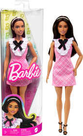 Barbie-Barbie Fashionistas 209-Poupée cheveux noirs, robe écossaise