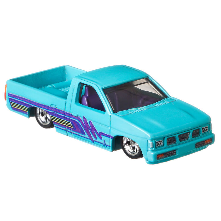 Hot Wheels Nissan Mini Truck V