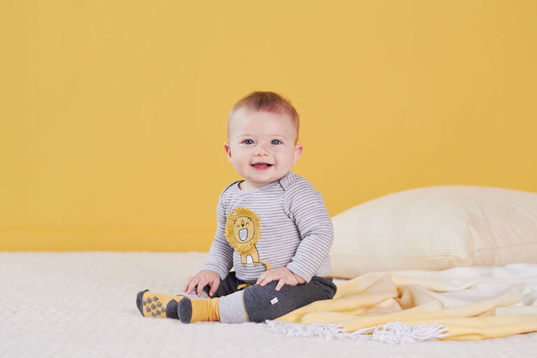 Just Born Baby Boys 2-Piece Organic Long Sleeve Onesies Bodysuit and Pant Set - Lil Lion 6-9 Months