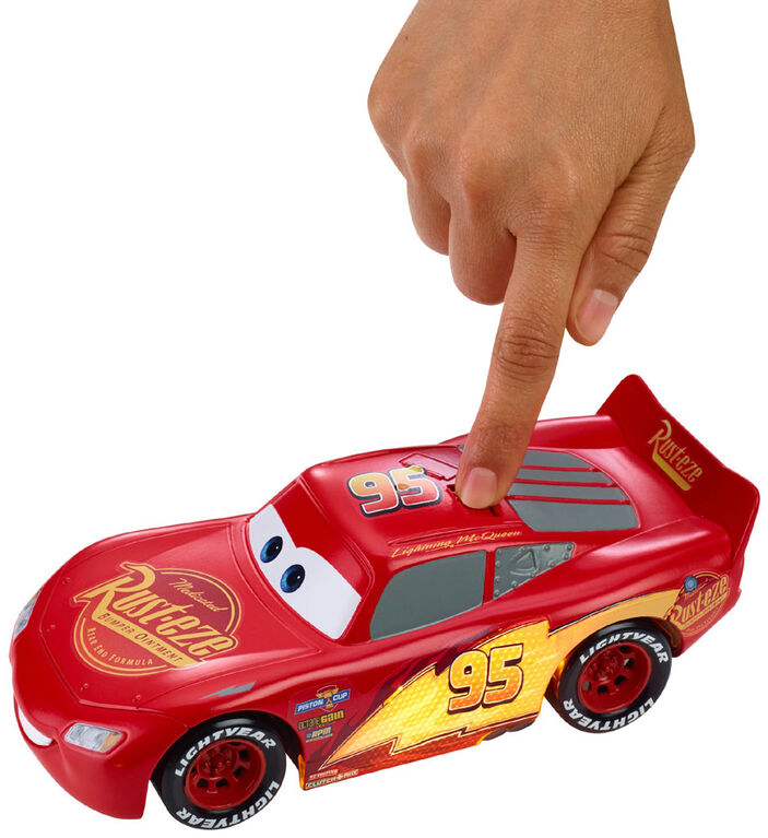 Disney/Pixar Cars Ultimate Lights & Sounds Lightning McQueen Toys R