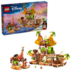 LEGO Disney Moana 2 La barge des Kakamoras, Ensemble de Jouet de Construction, Bateau avec Coffre au Trésor 43258