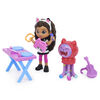 DreamWorks, Gabby's Dollhouse, Coffret Kitty Karaoke avec 2 figurines jouets, 2 accessoires, boîte surprise et meuble