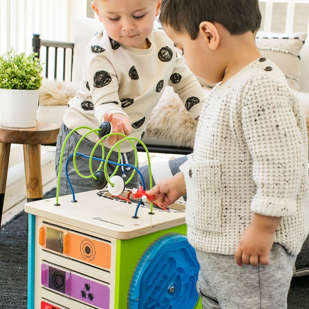 baby einstein innovation station