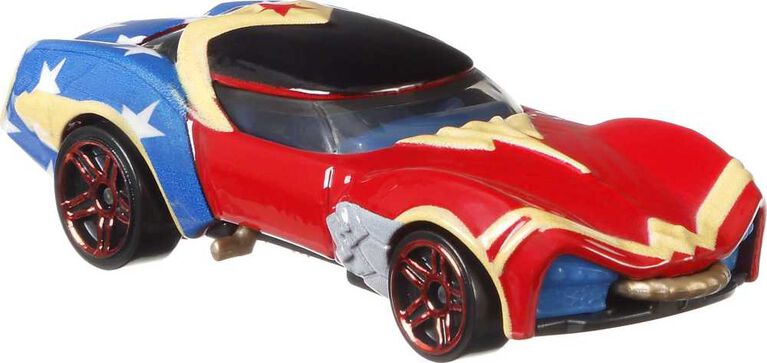 Hot Wheels Wonder Woman Character Car, Collectible 1:64 Scale Toy Car Inspired by the DC Universe