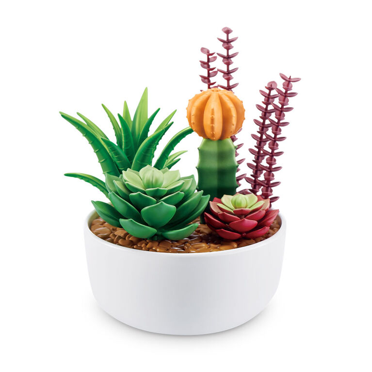 Mini Brands Create Garden Capsule