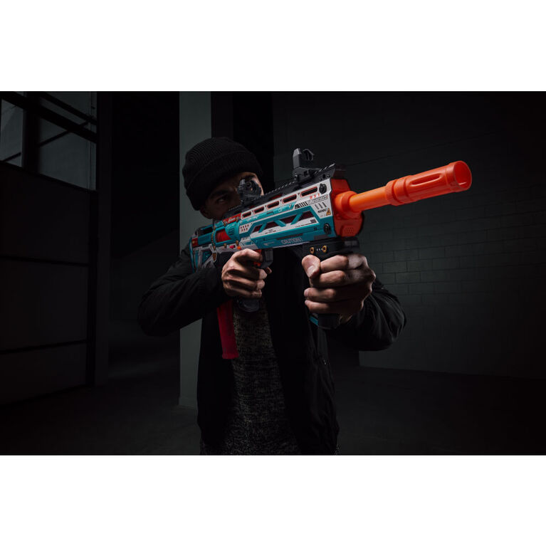 XSHOT SKINS Pro Series 1 Anime Long Shot Blaster (40 Darts) by ZURU