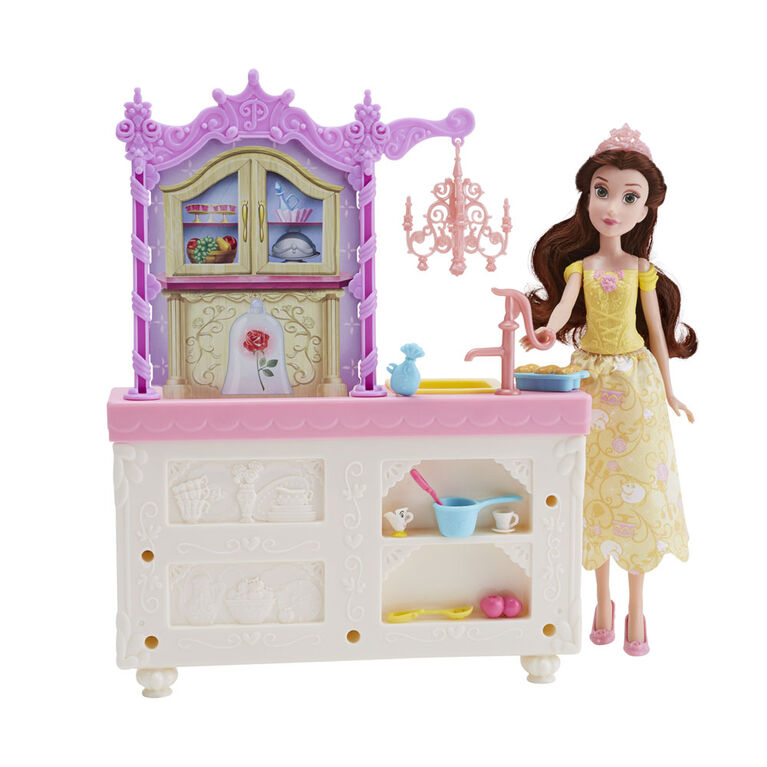 Disney Princess Belle's Royal Kitchen, Fashion Doll and Playset with 13 Accessories, Mrs. Potts, and Chip