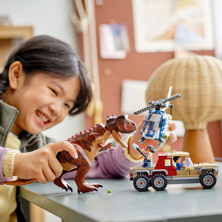 LEGO Jurassic World La poursuite du dinosaure Carnotaurus 76941 (240 pièces)