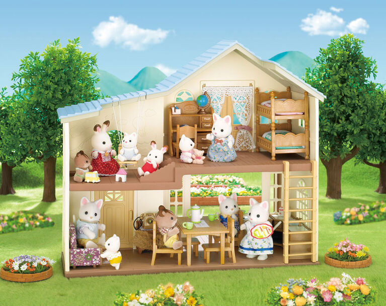 Calico Critters Hillcrest Home Gift Set - R Exclusive