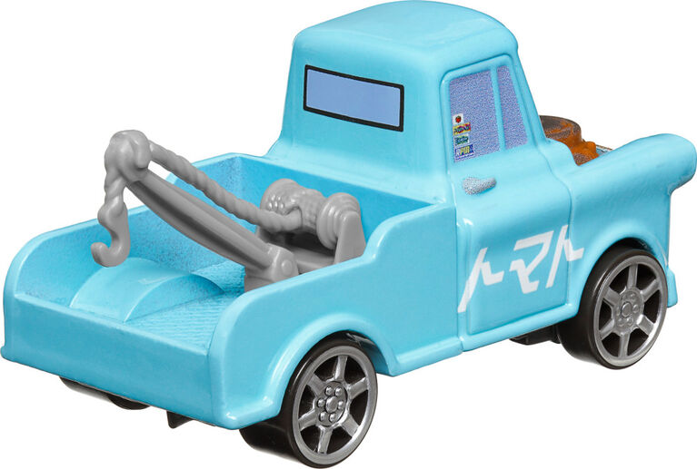 Disney and Pixar Cars 3 Drift Party Mater & Dragon Mcqueen 2-Pack Vehicles