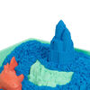 Kinetic Sand Sandbox Set, 1lb Play Sand, Sandbox Storage, 4 Molds and Tools, Sensory Toys (Styles May Vary)
