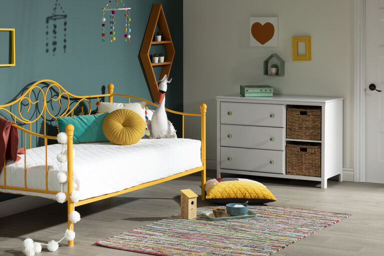 Balka Twin Daybed w/Metal Slats Yellow