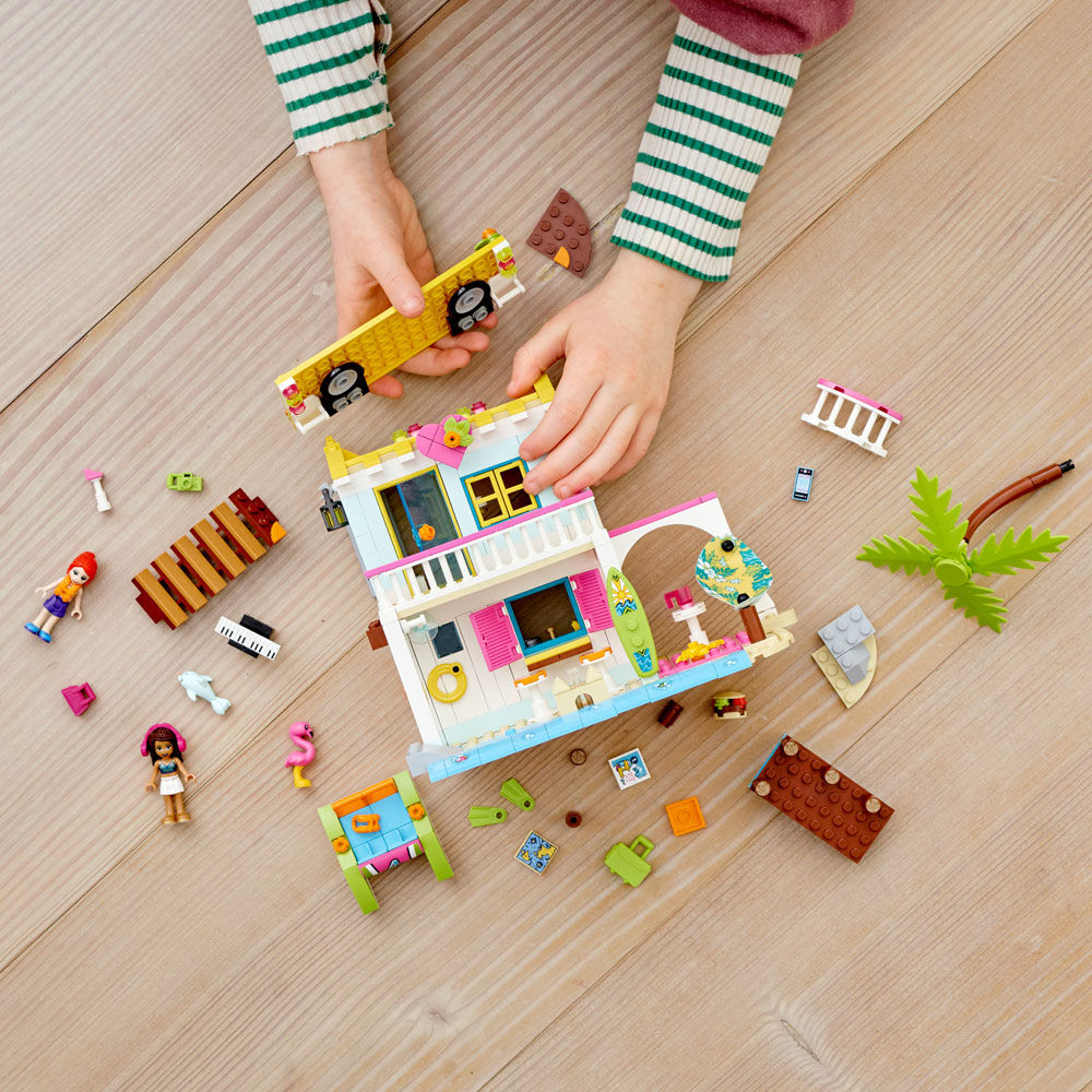 LEGO Friends Beach House 41428 444 pieces