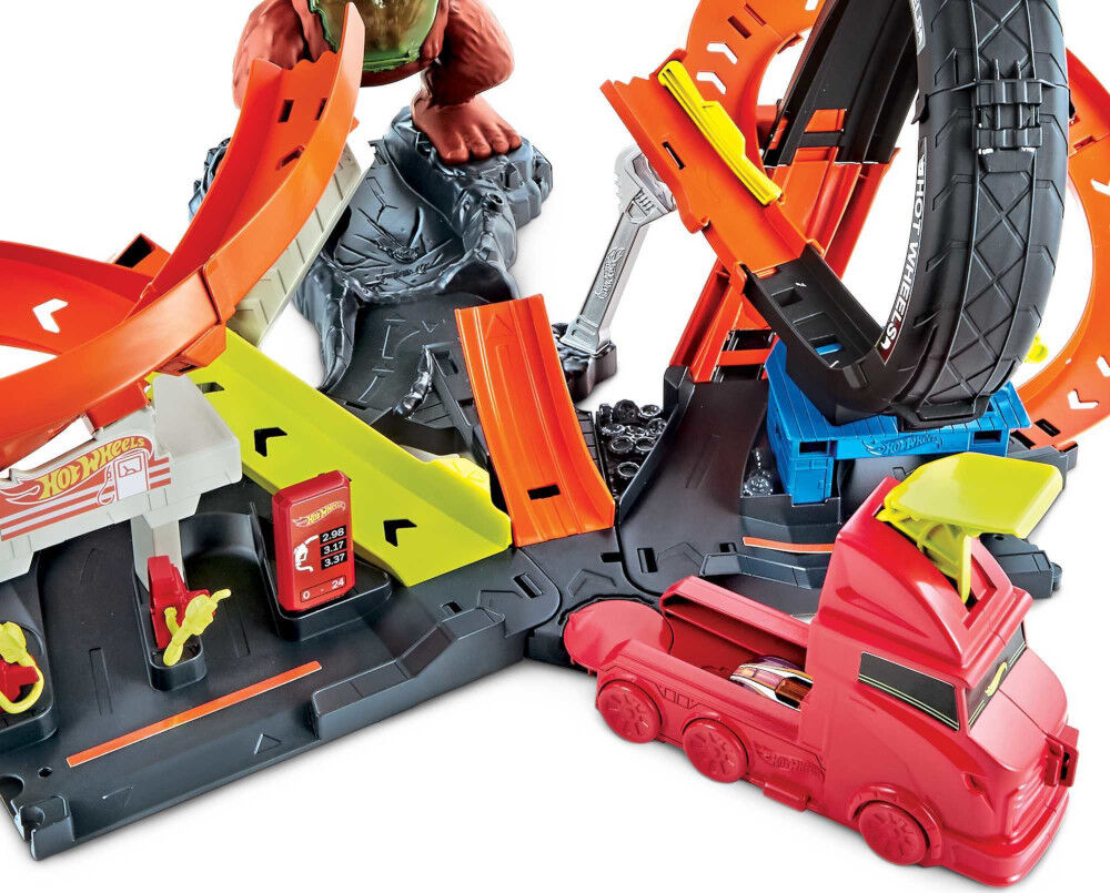 Gorilla race track hot wheels new arrivals
