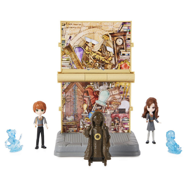 Wizarding World Harry Potter, Coffret Room of Requirement transformable 2 en 1 avec 2 figurines exclusives et 3 accessoires
