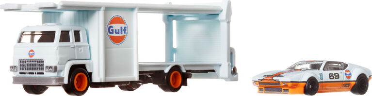 Hot Wheels Team Transport Truck & Race Car