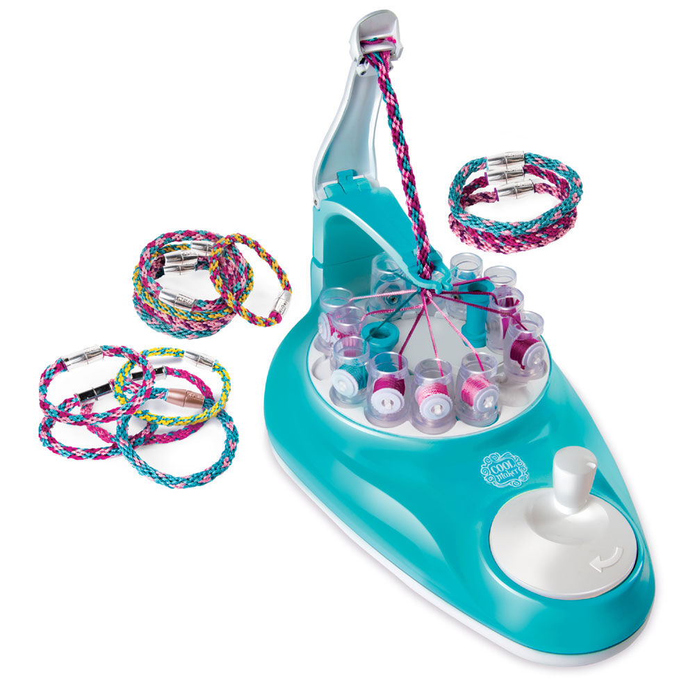 Cool Maker KumiKreator Friendship Bracelet Maker