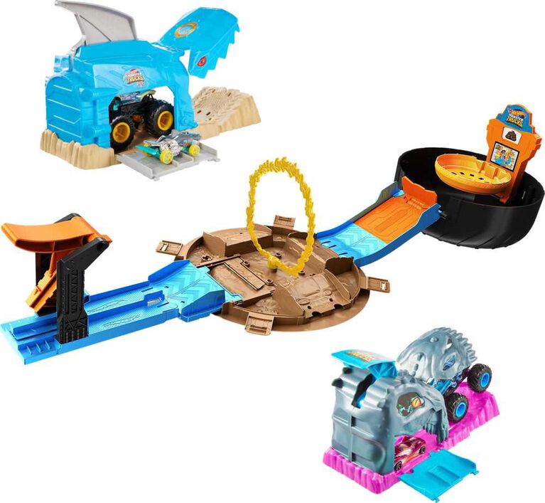 Hot Wheels Monster Trucks Ultimate Smash Pack Playset