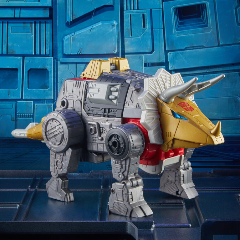 Transformers Toys Studio Series 86-07 Leader Class The Transformers: The Movie 1986 Dinobot Slug Action Figures