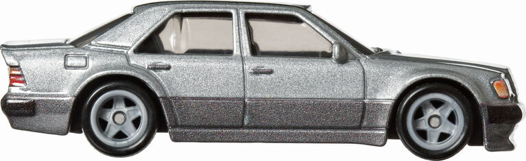 Hot Wheels Mercedes Benz 500e