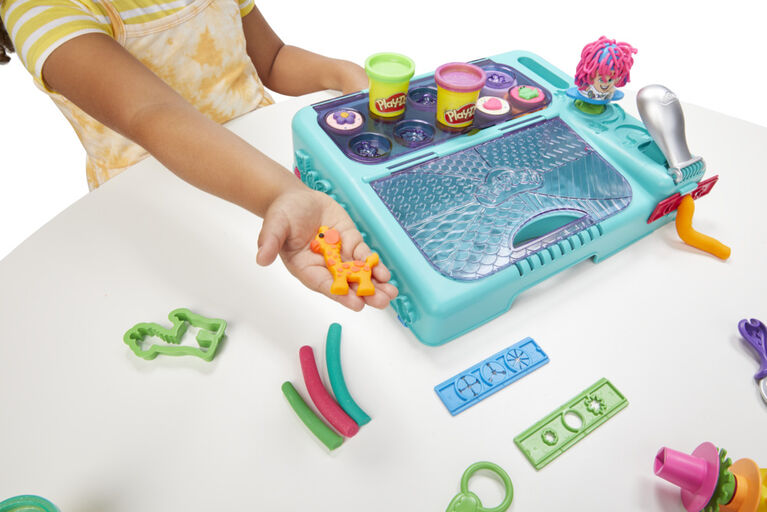 Play-Doh On the Go Imagine and Store Studio with Over 30 Tools and 10 Cans of Modeling Compound, Non-Toxic