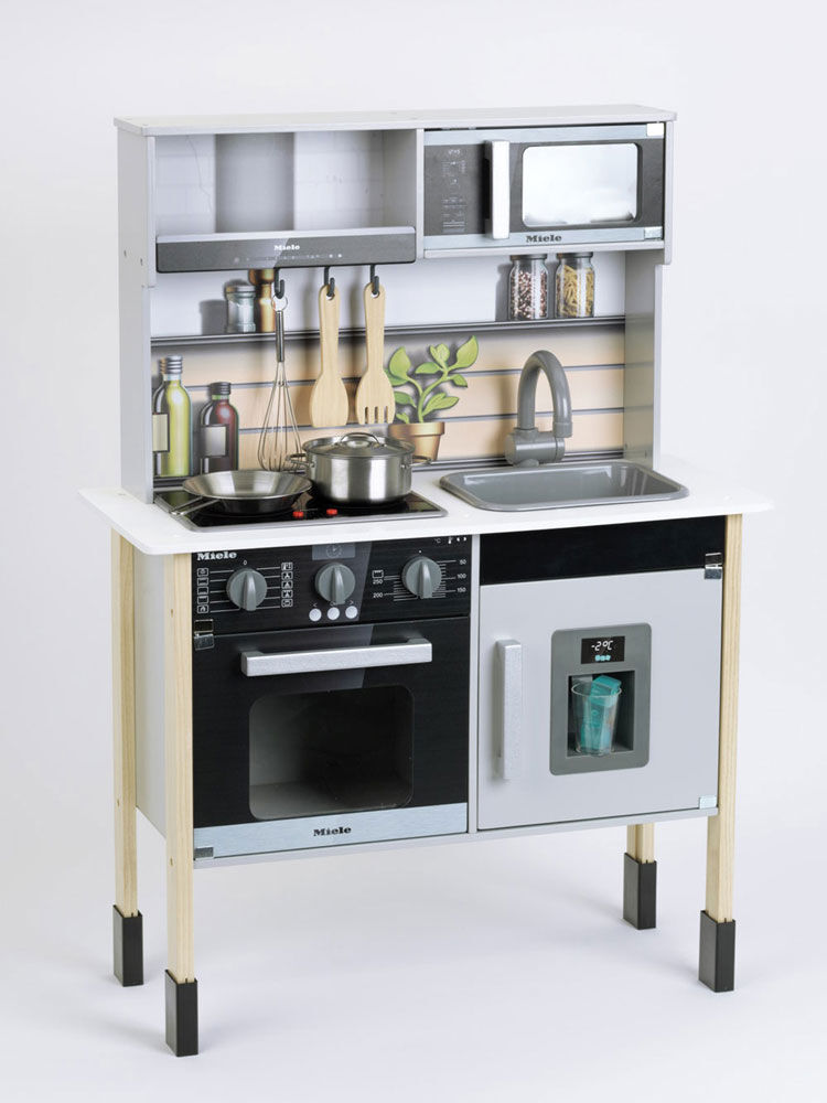 Miele Kitchen wood
