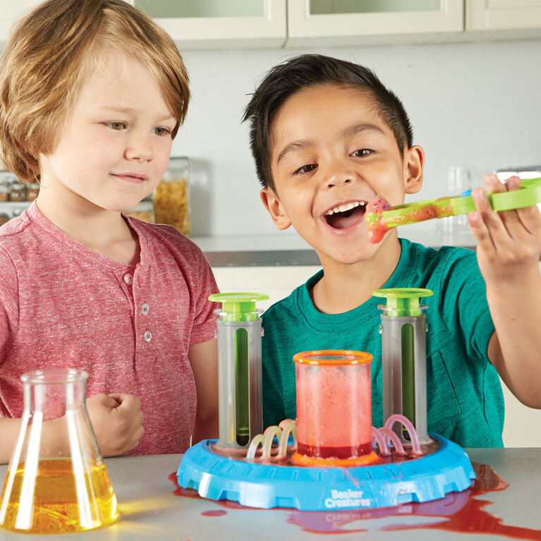 Learning Resources Beaker Creatures Liquid Reactor Super Lab - English Edition