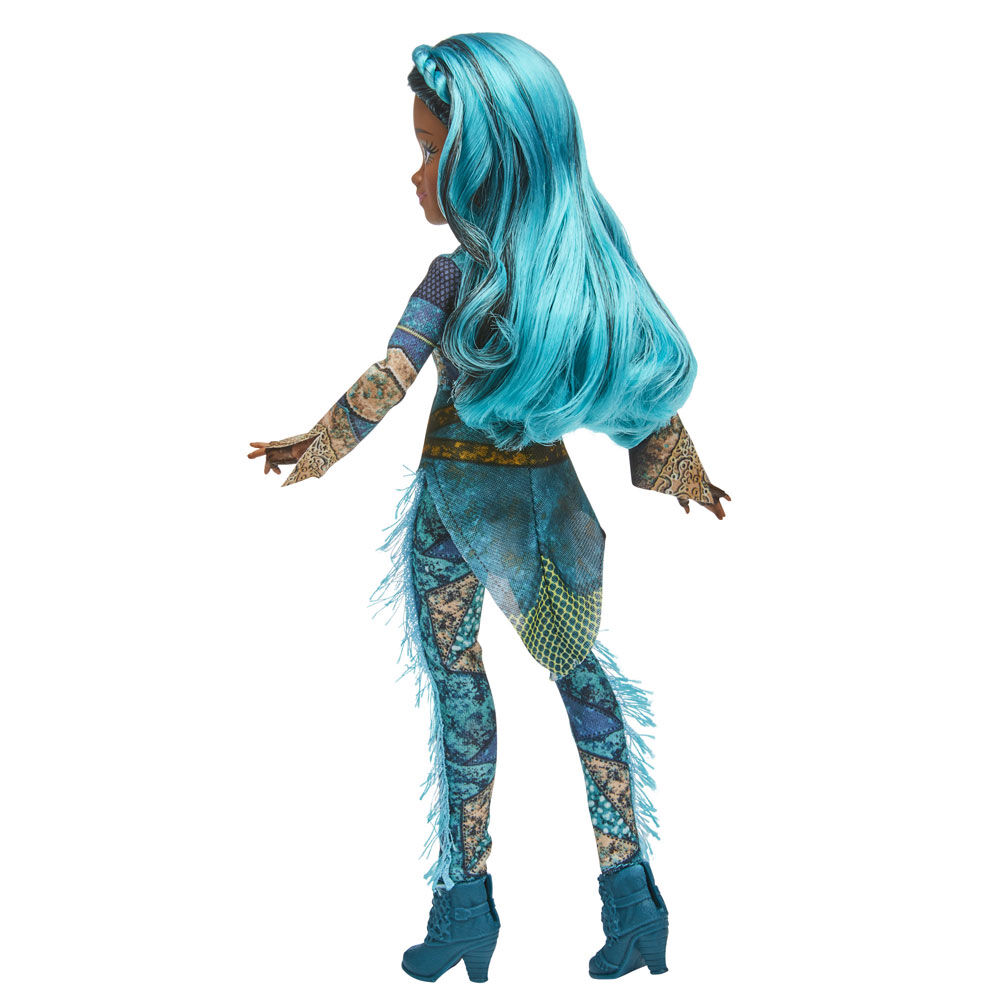 descendants 3 dolls uma