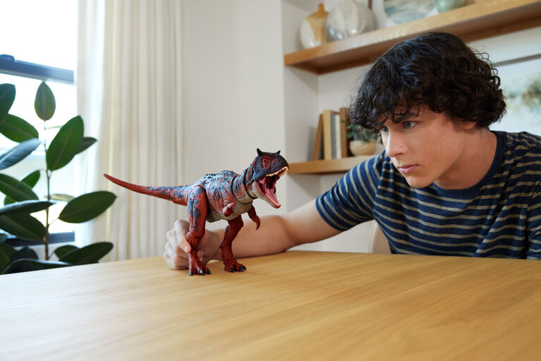 Jurassic World Hammond Collection Fallen Kingdom Carnotaurus Dinosaur