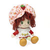 Poupée de chiffon Charlotte aux fraises de 14 po