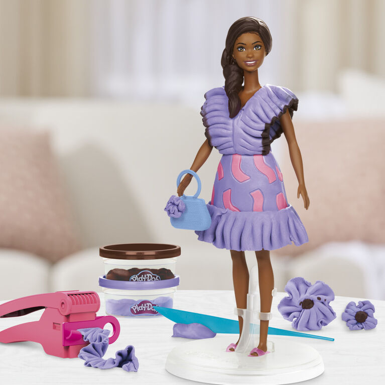Play-Doh Barbie Fashionista Ruffles Doll Set