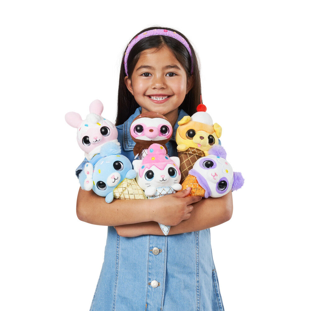 Coco Cones Sweet Plush Toys (Lola) by ZURU