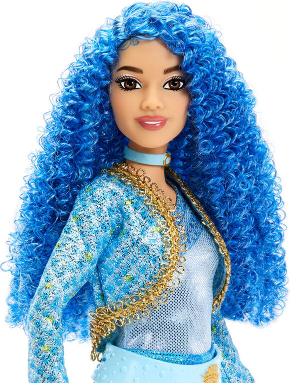 Poupée mode et accessoires ​The Pocket Watch / Descendants: The Rise of Red de Disney de Mattel, Princesse Chloe Charmant, fille de Cendrillon, avec vêtements et épée inspirés du film
