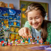 LEGO Friends Le calendrier de l'Avent 2025, Ensemble de Construction de Noël pour Enfants, 5 Minipoupées, 5 Animaux 42668
