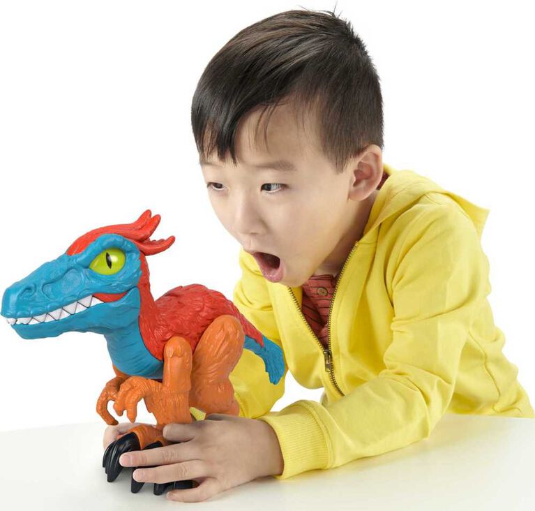 Fisher-Price Imaginext Jurassic World Dominion Pyroraptor XL Poseable 10-Inch Dinosaur Toy