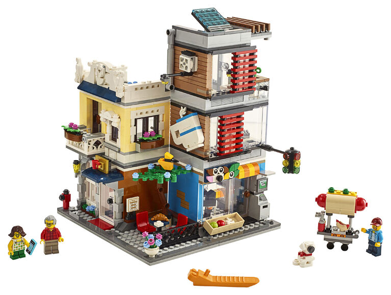 LEGO Creator Townhouse Pet Shop & Cafe 31097 (969 pieces)