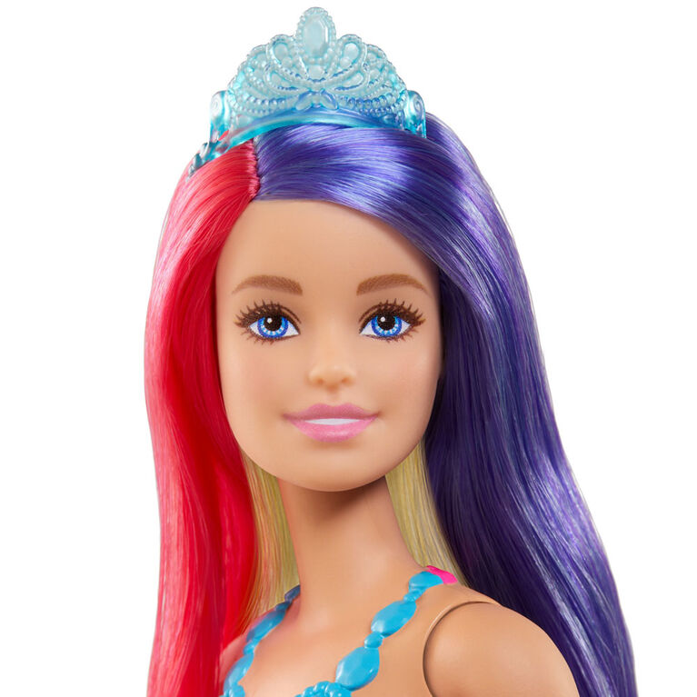 Poupée ​Barbie Royale Barbie Dreamtopia avec cheveux fantaisistes 2 tons ultralongs, brosse à cheveux, diadèmes et accessoires de coiffure
