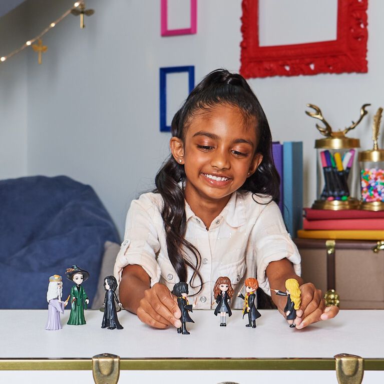 Wizarding World, Magical Minis, Collector Set avec 7 figurines Harry Potter de 7,6 cm - Notre exclusivité