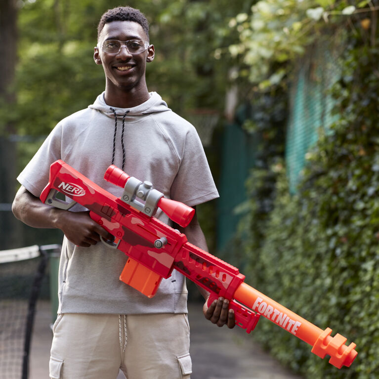 Fortnite community outraged over 'unnecessary' nerf to Heavy Sniper rifle