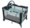 Le parc portatif Graco Pack 'n Play On The Go - Stratus.
