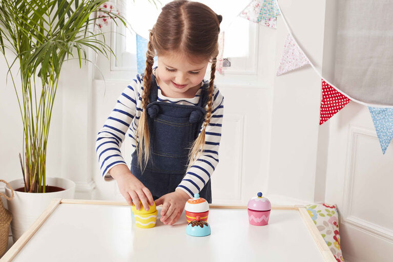 Early Learning Centre Wooden Cute Cupcakes - Édition anglaise - Notre exclusivité