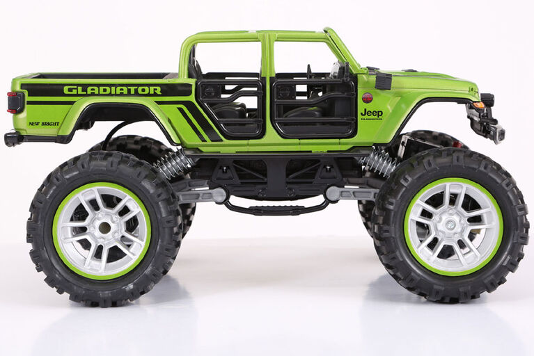 Voiture télécommandée crawler 4X4 tout-terrain (ado-adulte) Axial SCX10 III  Jeep Gladiator récente sur Gens de Confiance