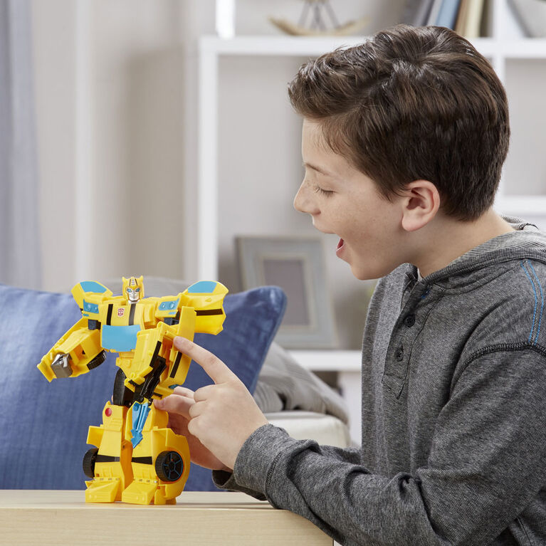 Transformers Cyberverse Action Attackers: Ultimate Class Bumblebee Action Figure